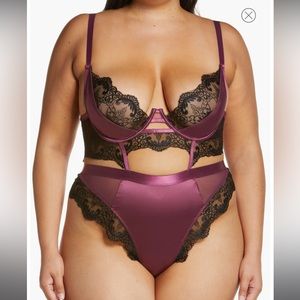 Satin bodysuit/ teddy